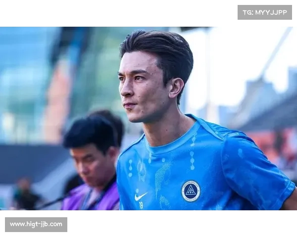 上海海港官宣安永佳、张源等四将加盟，第五外援仍在遴选